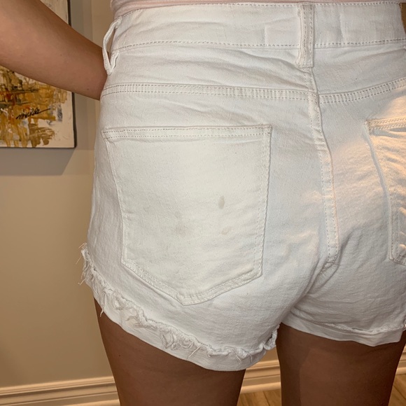 White Jeans Shorts - Picture 4 of 5